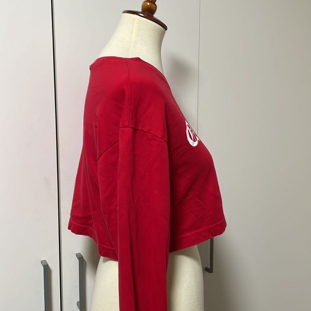 Forever 21 * Size Small * Red Queendom long sleeve top - Picture 5 of 8